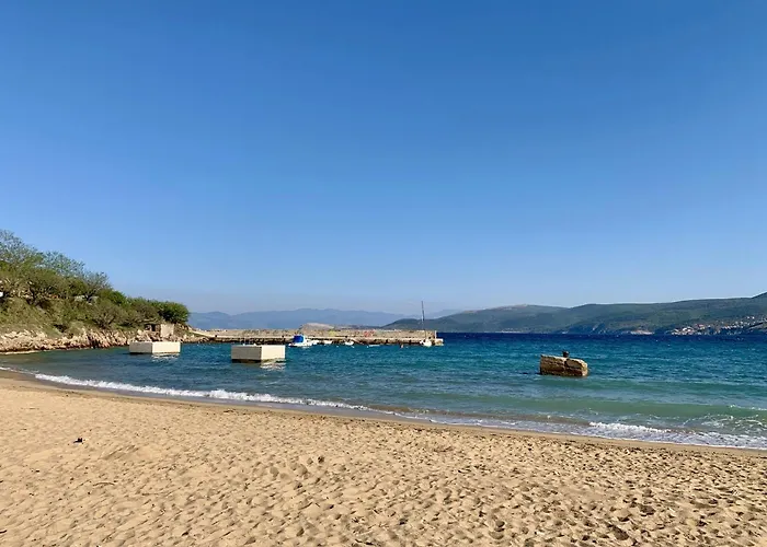 Dora - Family House With Saltwater Pool In Gostinjac, Krk Island Villa