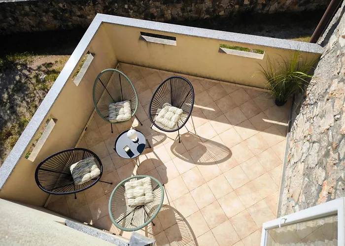 Dora - Family House With Saltwater Pool In Gostinjac, Krk Island *
