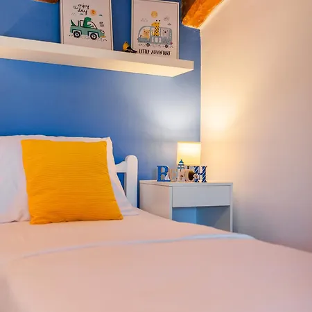 Dora - Family House With Saltwater Pool In Gostinjac, Krk Island