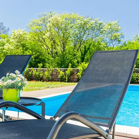 Dora - Family House With Saltwater Pool In Gostinjac, Krk Island * Gostinjac