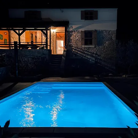 Dora - Family House With Saltwater Pool In Gostinjac, Krk Island * Gostinjac