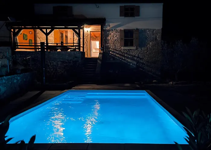 Dora - Family House With Saltwater Pool In Gostinjac, Krk Island * Gostinjac