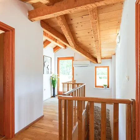 Dora - Family House With Saltwater Pool In Gostinjac, Krk Island Вилла Gostinjac
