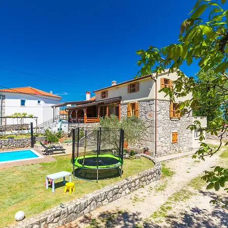 Dora - Family House With Saltwater Pool In Gostinjac, Krk Island *